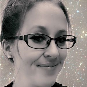 Meet your Posher, Corissa